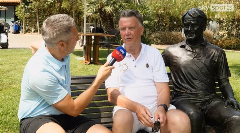 范加尔：我早就说过曼联是一家商业俱乐部 主帅无权决定引援