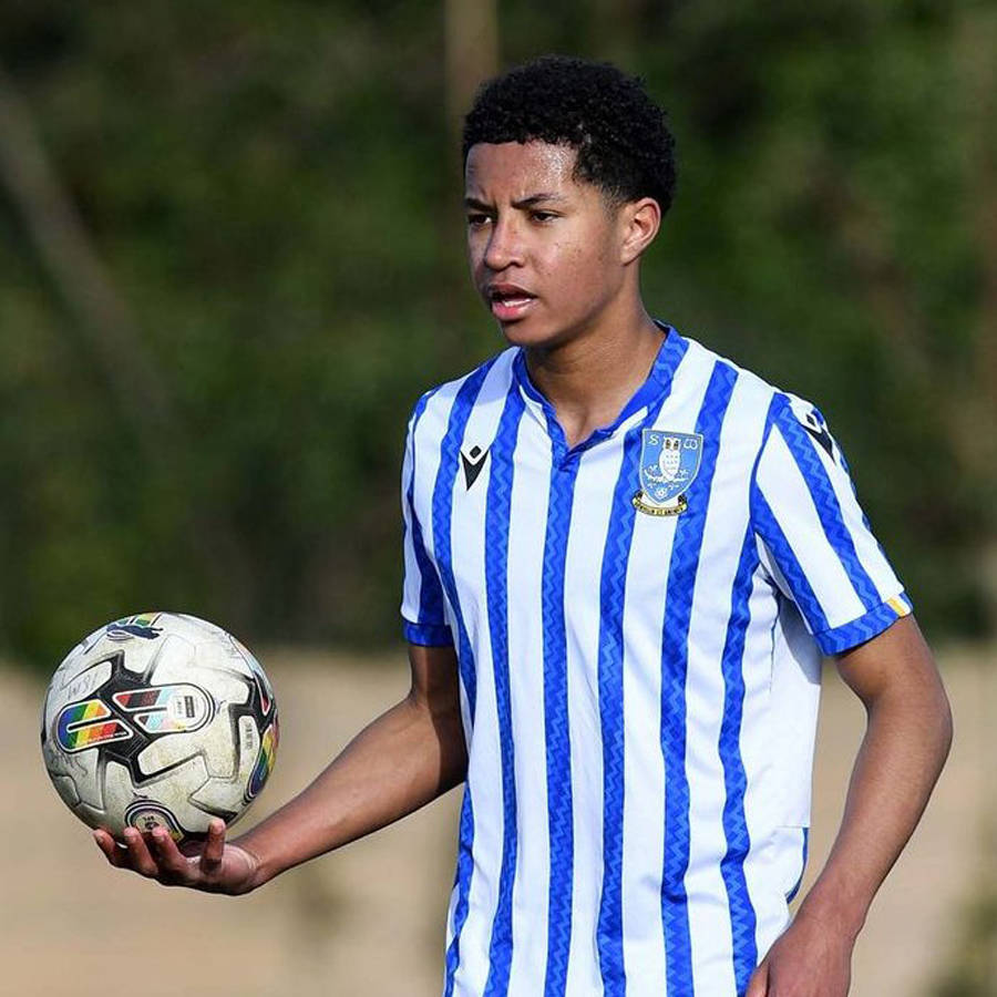 曝曼联求购新左后卫，又是拉爵刮彩票！五鼠最后一人冬窗将可转会